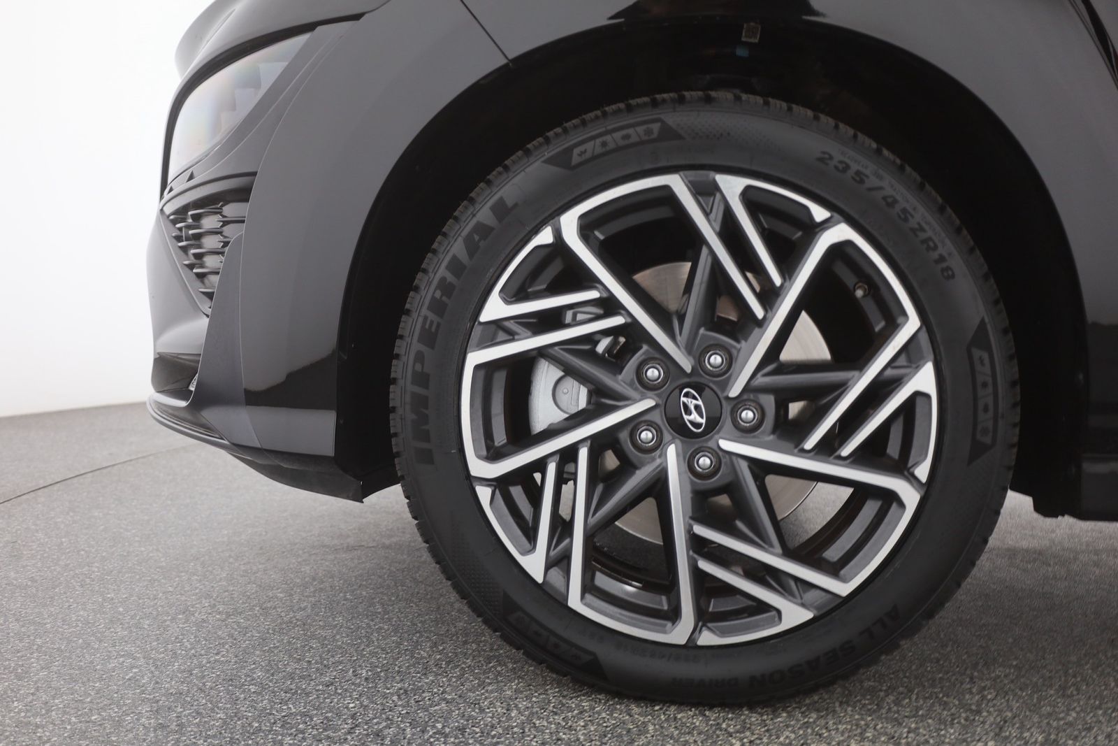 Hyundai Kona 1.6 T-GDI N Line - Samsaru's Car Outlet