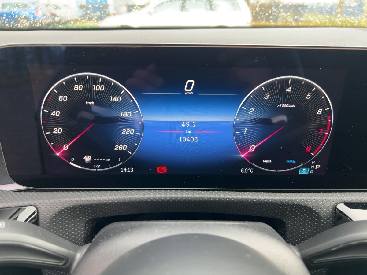 Mercedes-Benz CLA 200 AMG Line Advanced Plus - Samsaru's Car Outlet