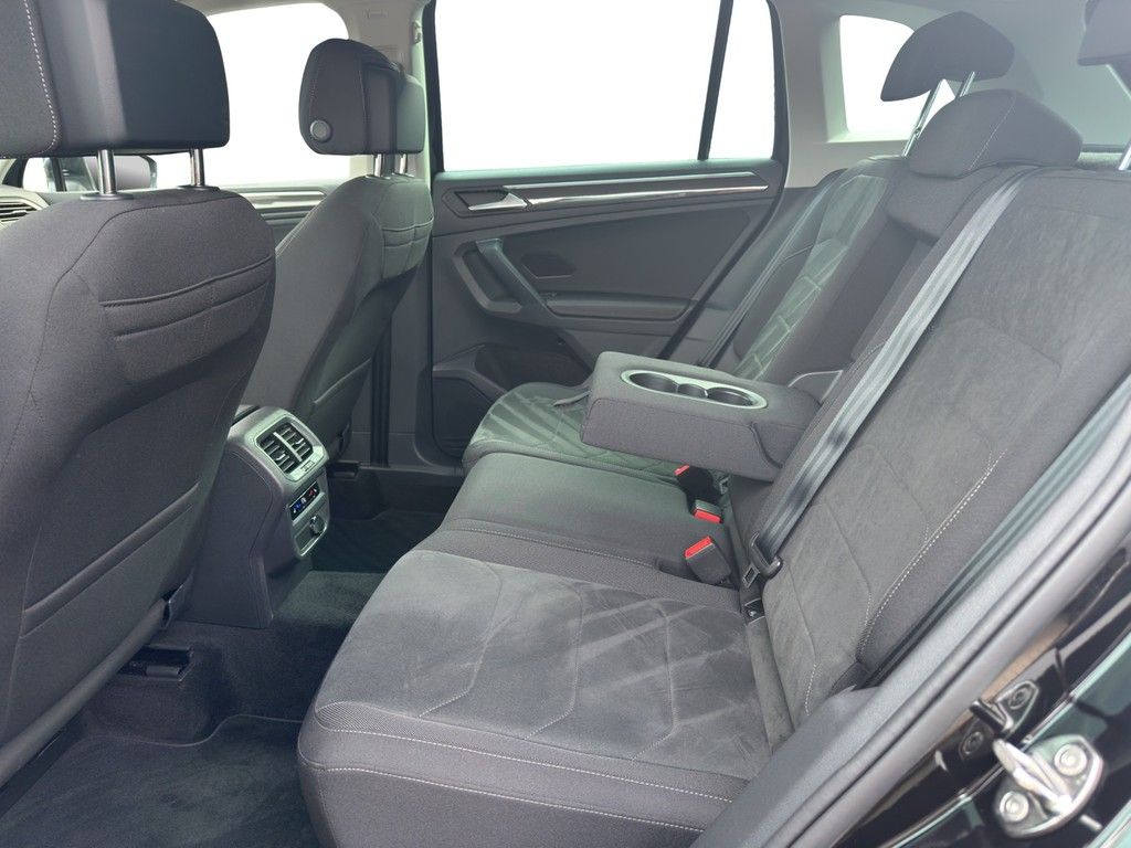 Volkswagen Tiguan 2.0 TDI DSG 4Motion Elegance - Samsaru's Car Outlet