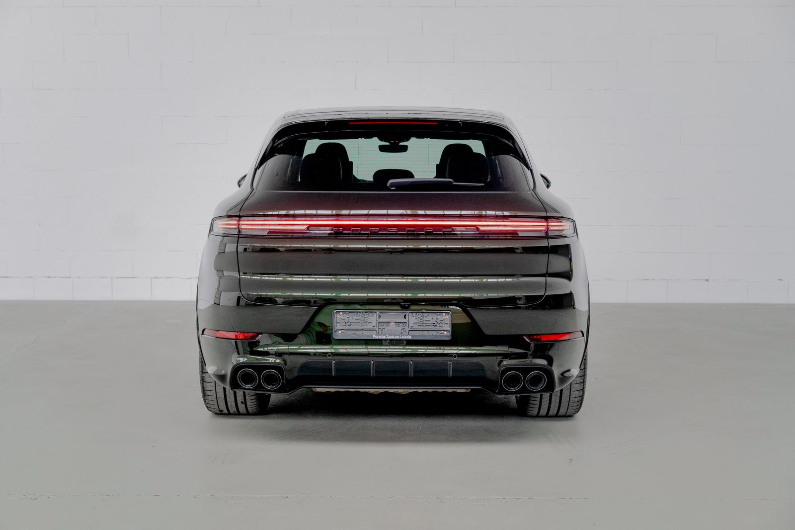 Porsche Cayenne S E-Hybrid I PTS Dunkeloliv I Burmester