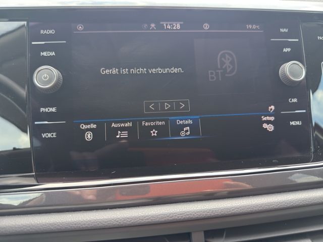 Volkswagen Polo 1.0l TSI BEATS DSG - Samsaru's Car Outlet