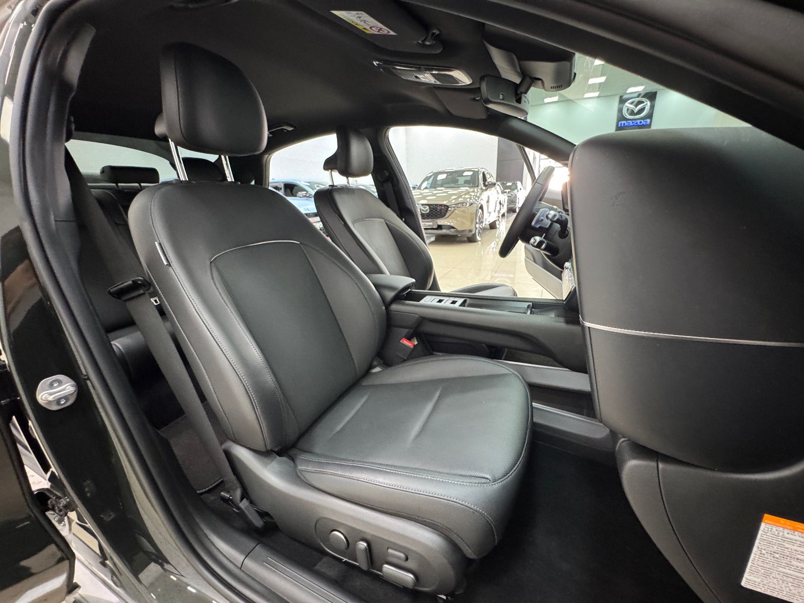 Hyundai IONIQ 6 77,4kWh 325ps 4WD Uniq 360°K/BOSE/DIGI