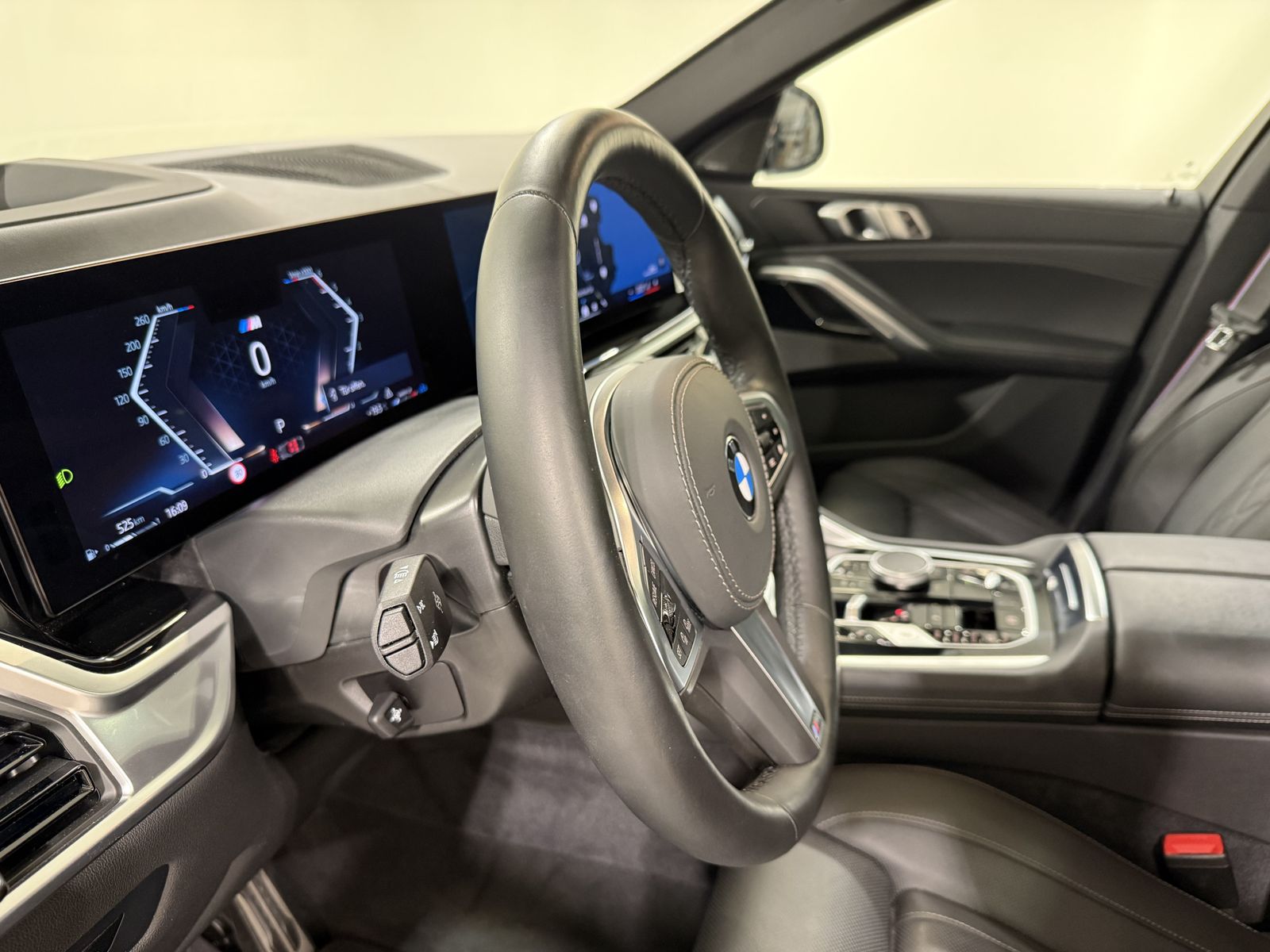 BMW X6 xDrive40d M Sportpaket Standhzg AHK Luft ACC