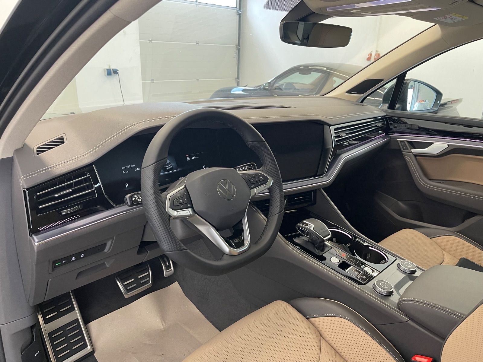 Volkswagen Touareg 3.0 TDI 4Motion R-Line Final Edition