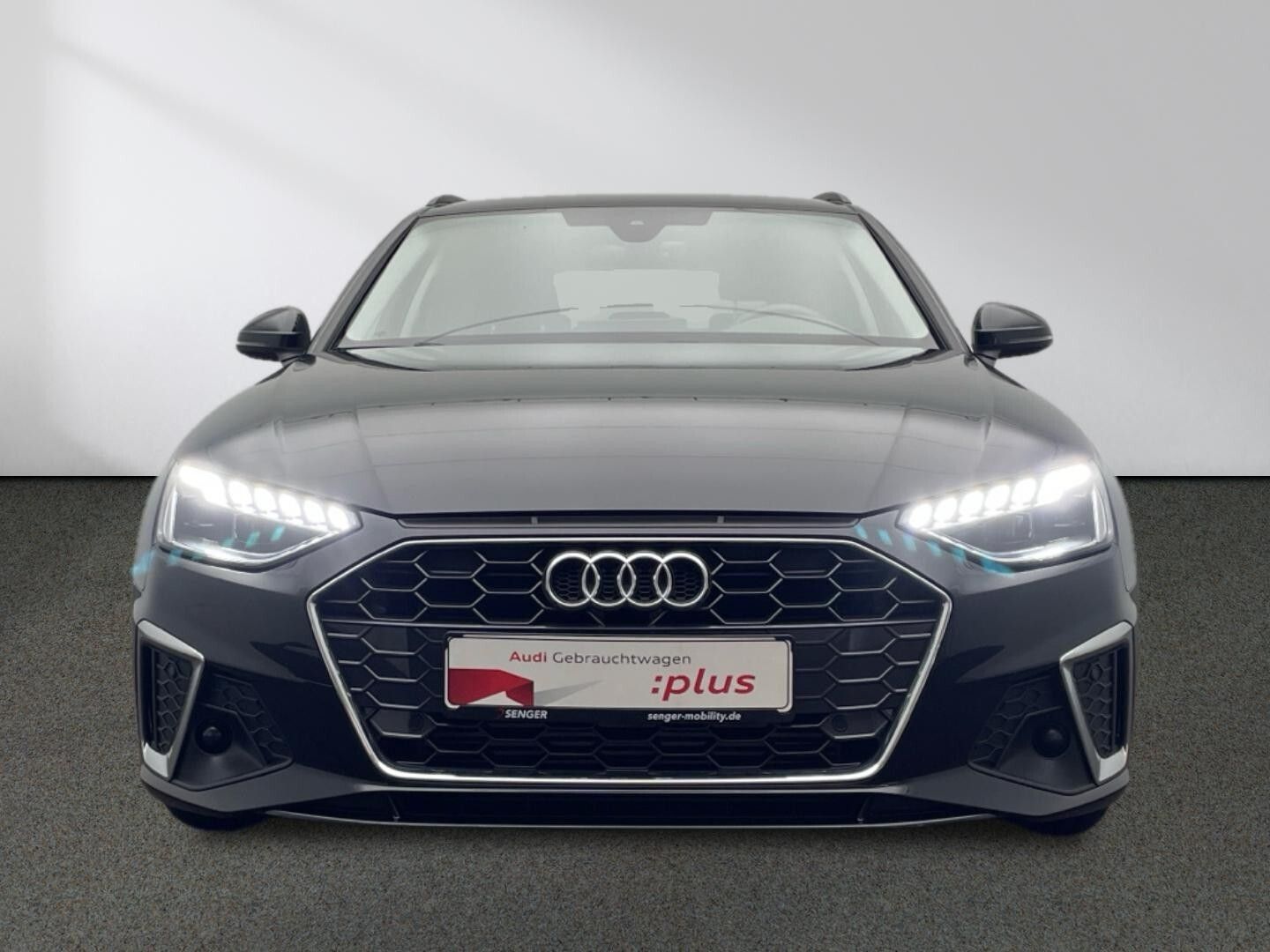 Audi A4 Avant 35 TFSI S line - Samsaru's Car Outlet