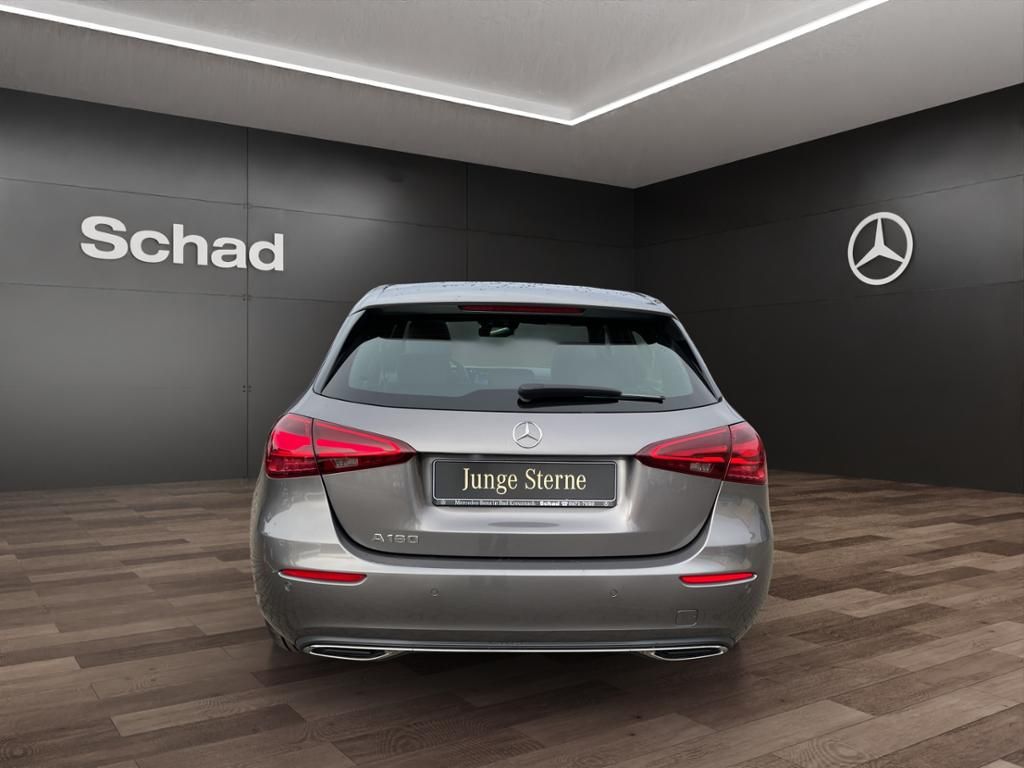 Mercedes-Benz A 180 - Samsaru's Car Outlet