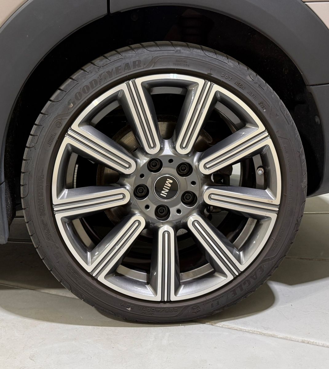 MINI Cooper S Clubman - Samsaru's Car Outlet
