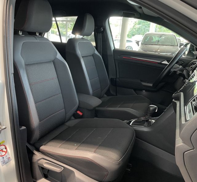 Volkswagen T-Roc 2.0 TSI DSG 4Motion - Samsaru's Car Outlet