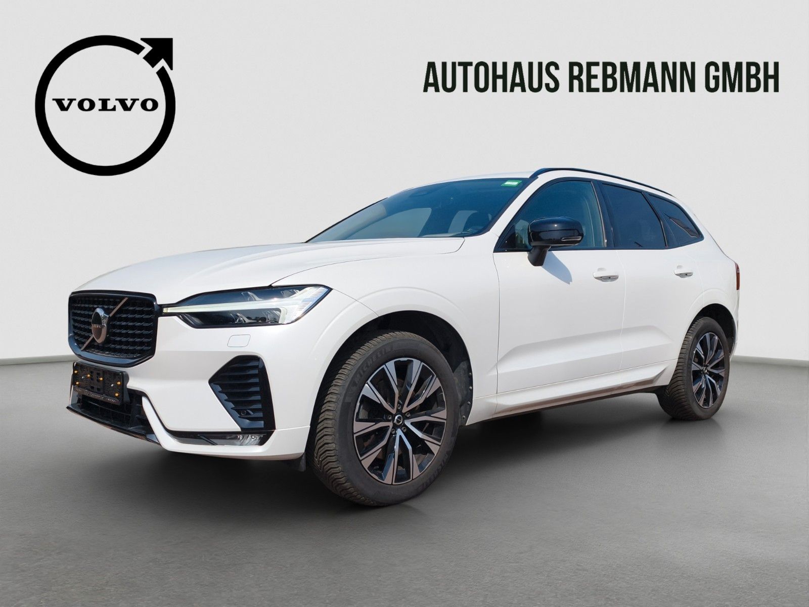 Volvo XC60 B4 Plus Dark AWD Standhzg ACC BLIS