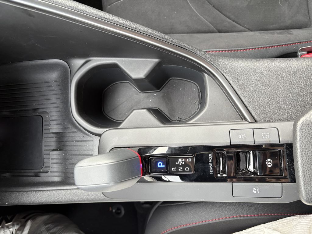 Toyota C-HR 2.0 Hybrid AWD GR SPORT Premiere
