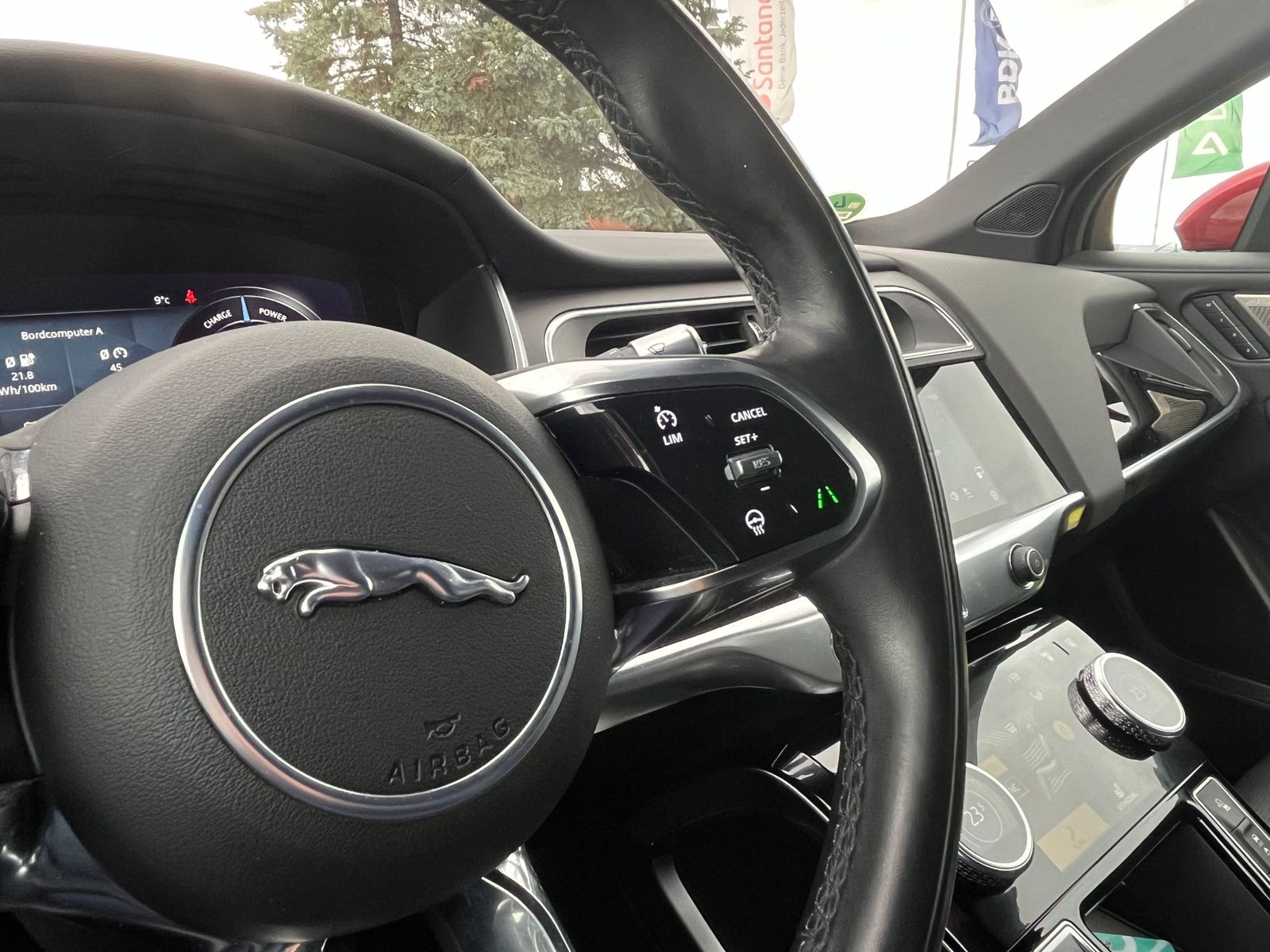 Jaguar I-Pace EV320 SE - LED+SHZ+RFK+LEDER+TEMP+MERIDIA