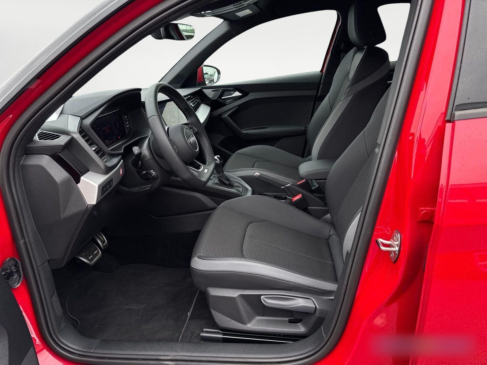 Audi A1 allstreet 35 TFSI S-tronic S line - Samsaru's Car Outlet