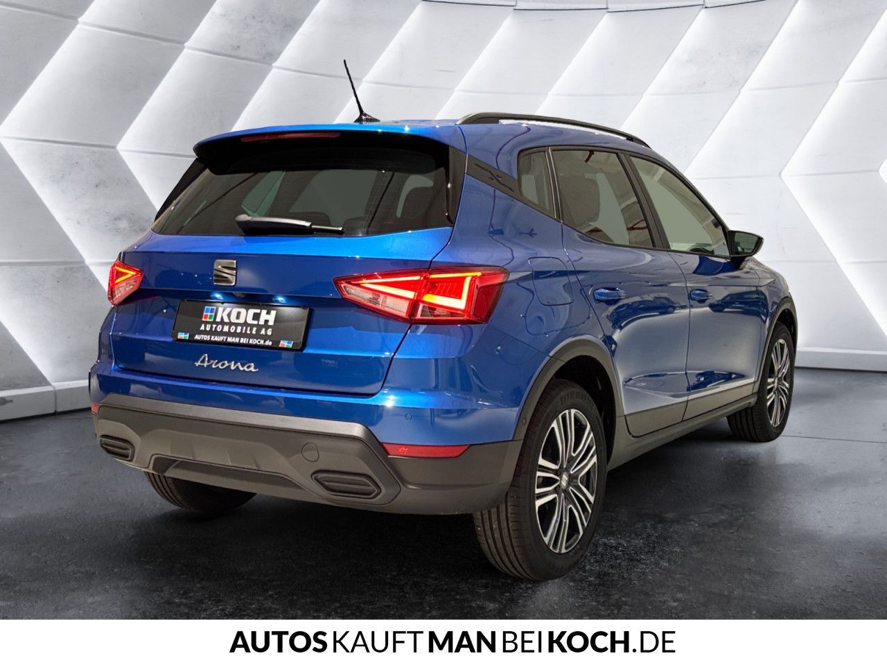Seat Arona 1.0 TSI DSG Road Ed SOUND NAVI PDC V+H AHK