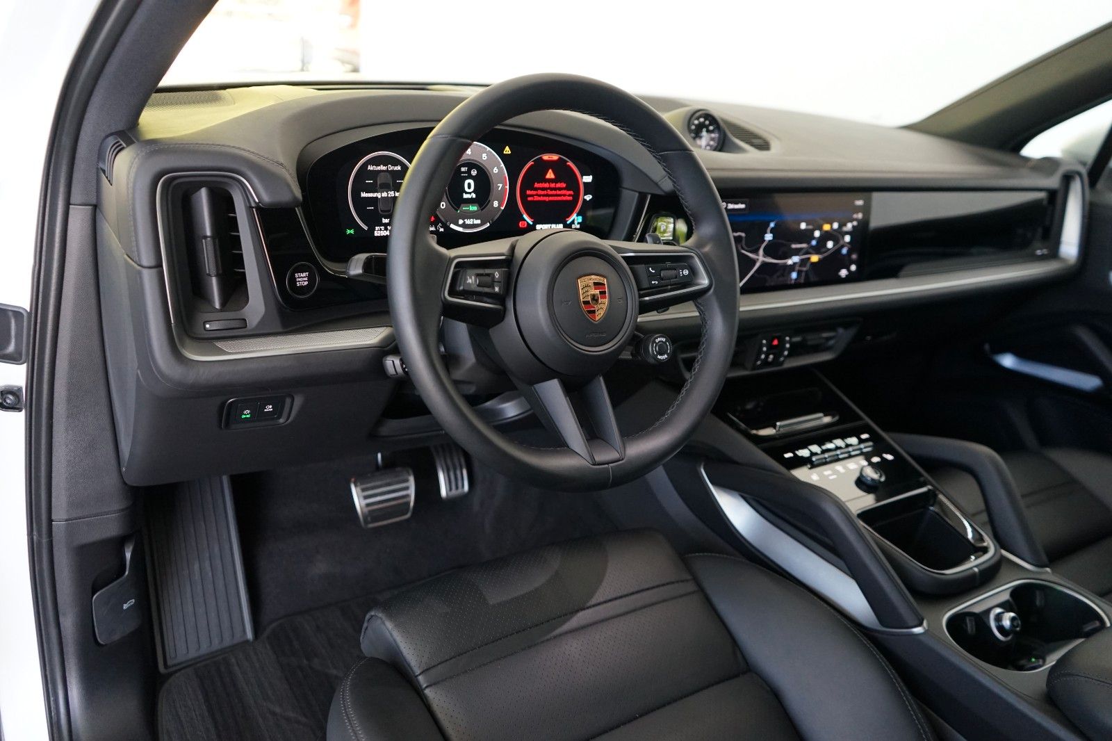 Porsche Cayenne S E-Hybrid/SportDesign/HD/PDCC/Mega-Spec