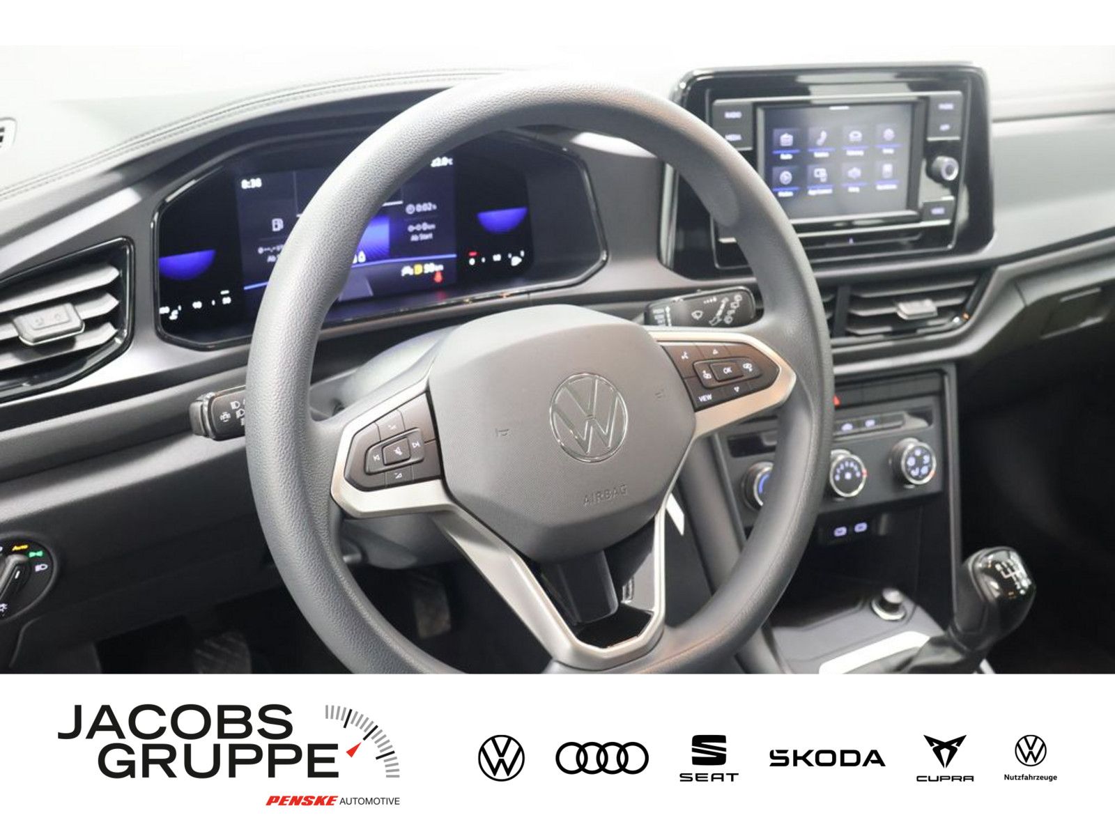 Volkswagen T-Roc 1.0 TSI - Samsaru's Car Outlet