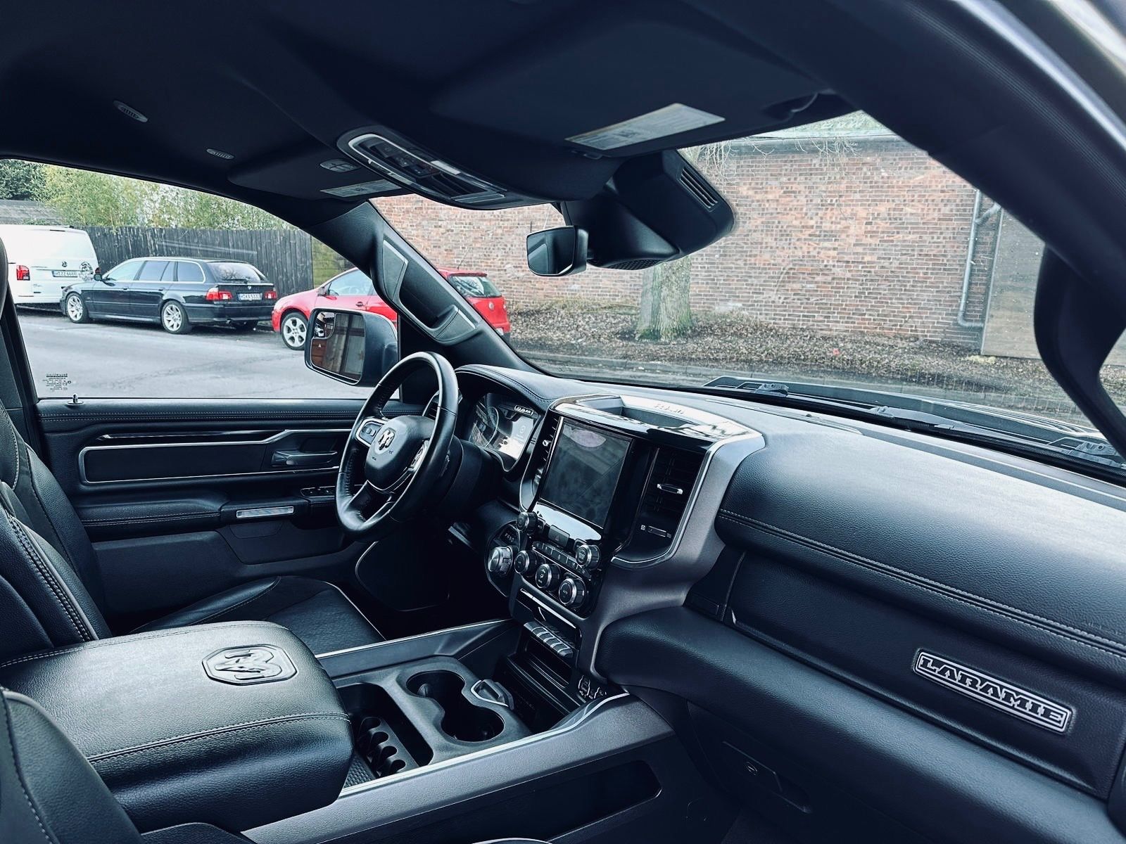 Dodge LARAMIE*5.7*LPG*AHK*NAVI*PDC*RAMBOX*GARANTIE*