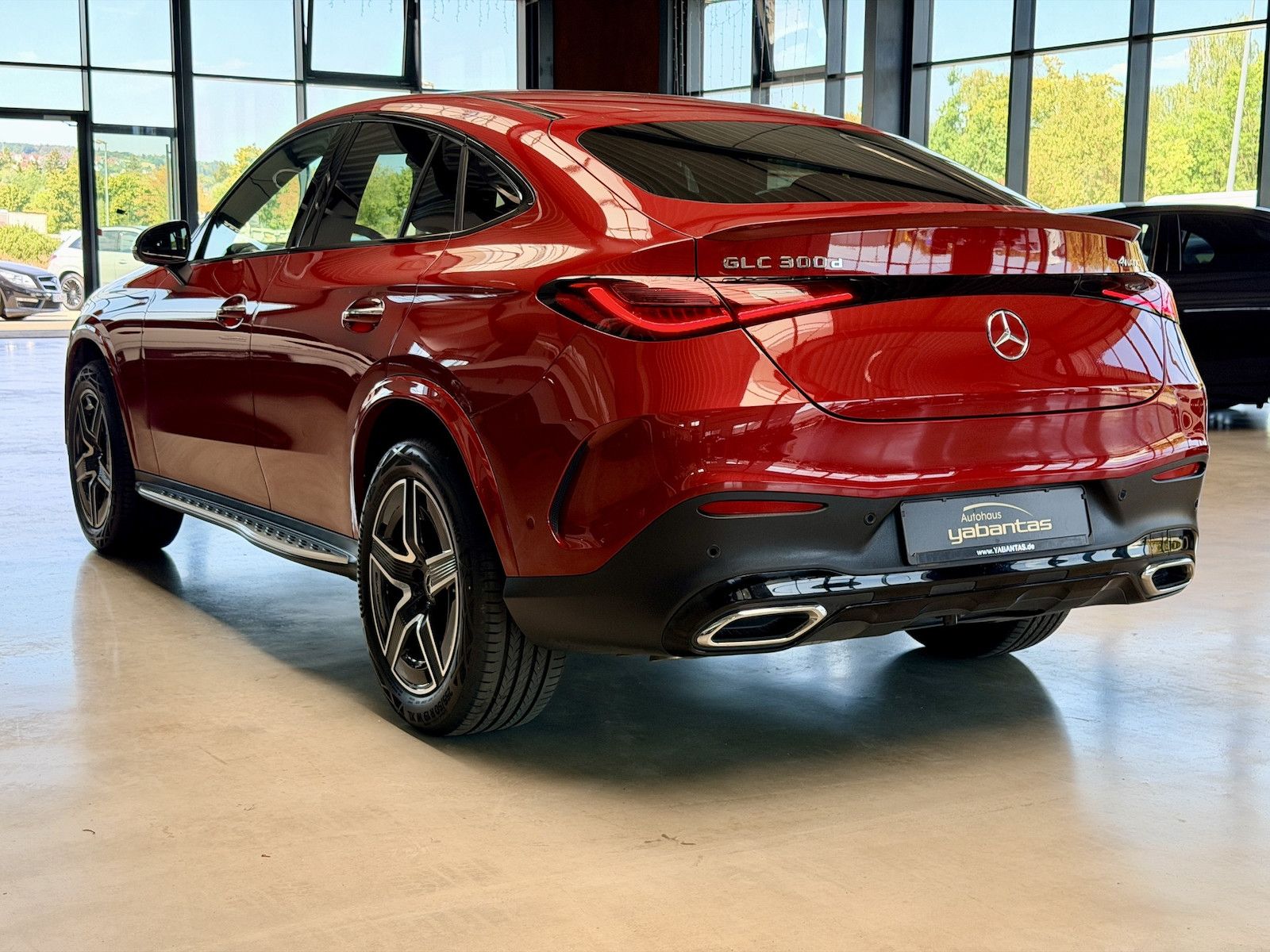 Mercedes-Benz GLC 300 d 4M Coupe AMG Night Pano HA-Lenkung AIR