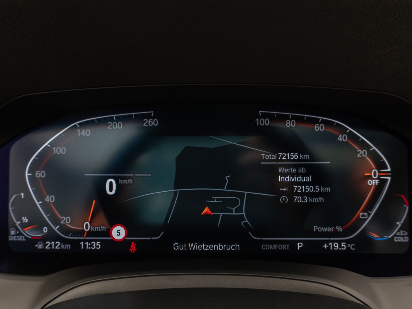 BMW 320d xD Luxury Line - Samsaru's Car Outlet
