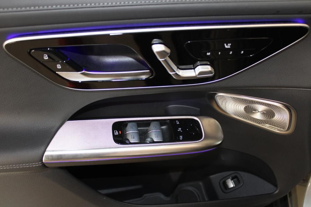 Mercedes-Benz GLC 300 de *AMG Night Pano Digital PREMIUM PLUS
