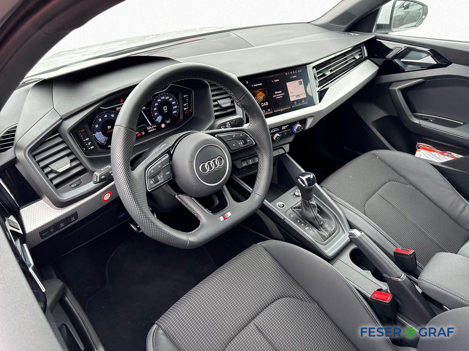 Audi A1 allstreet 35 TFSI - S line - Samsaru's Car Outlet