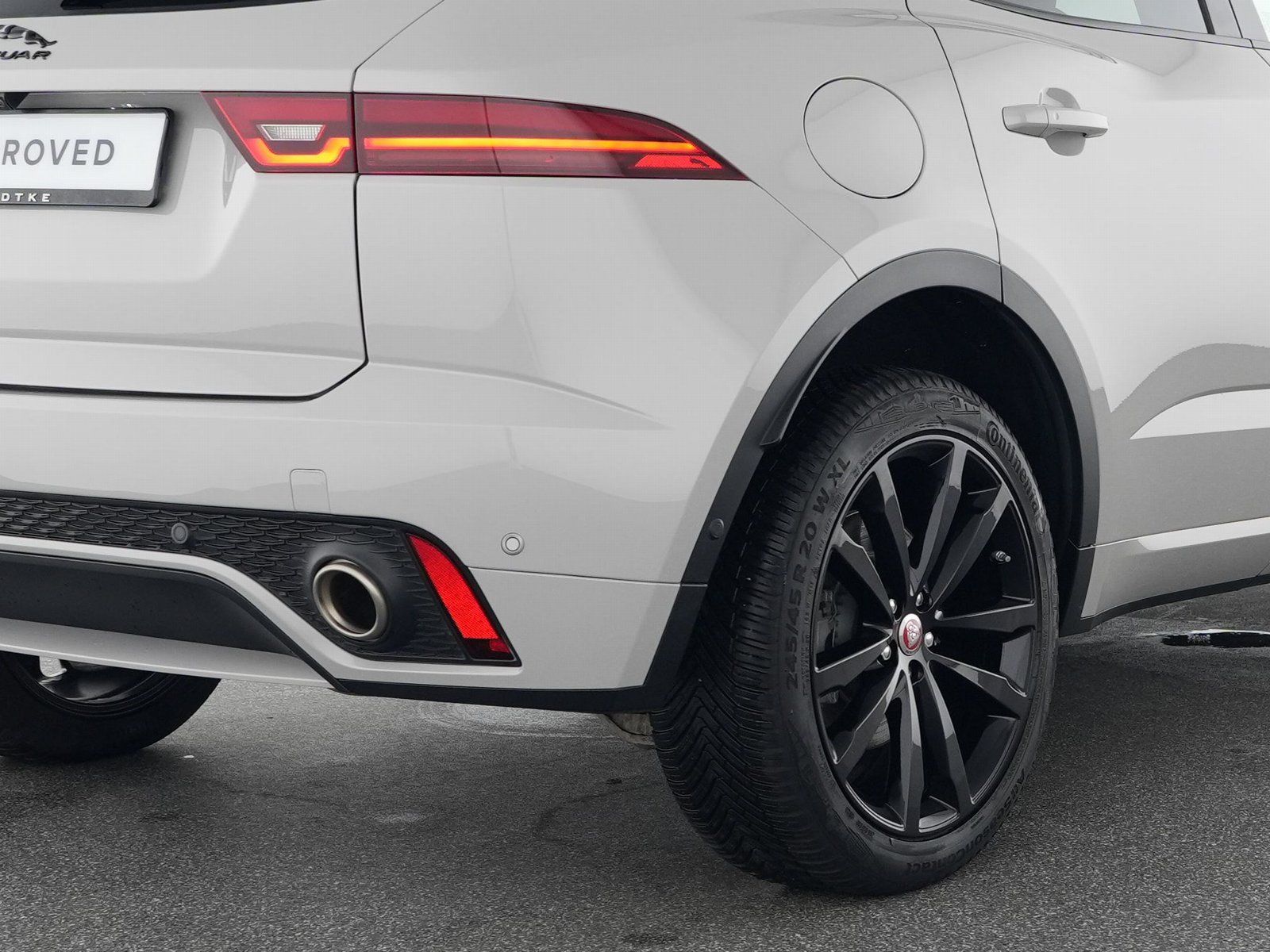 Jaguar E-Pace P300 AWD Sport 20"+PANO+PIXEL-LED+ACC