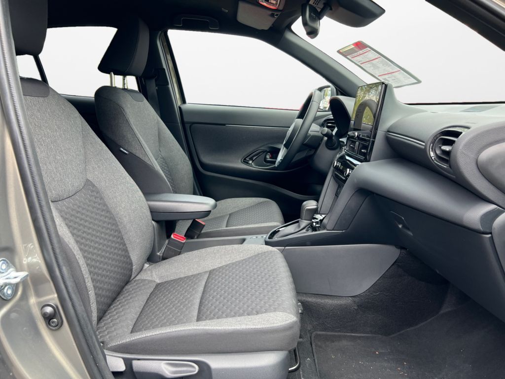 Toyota Yaris Cross Team D mit WP+SP