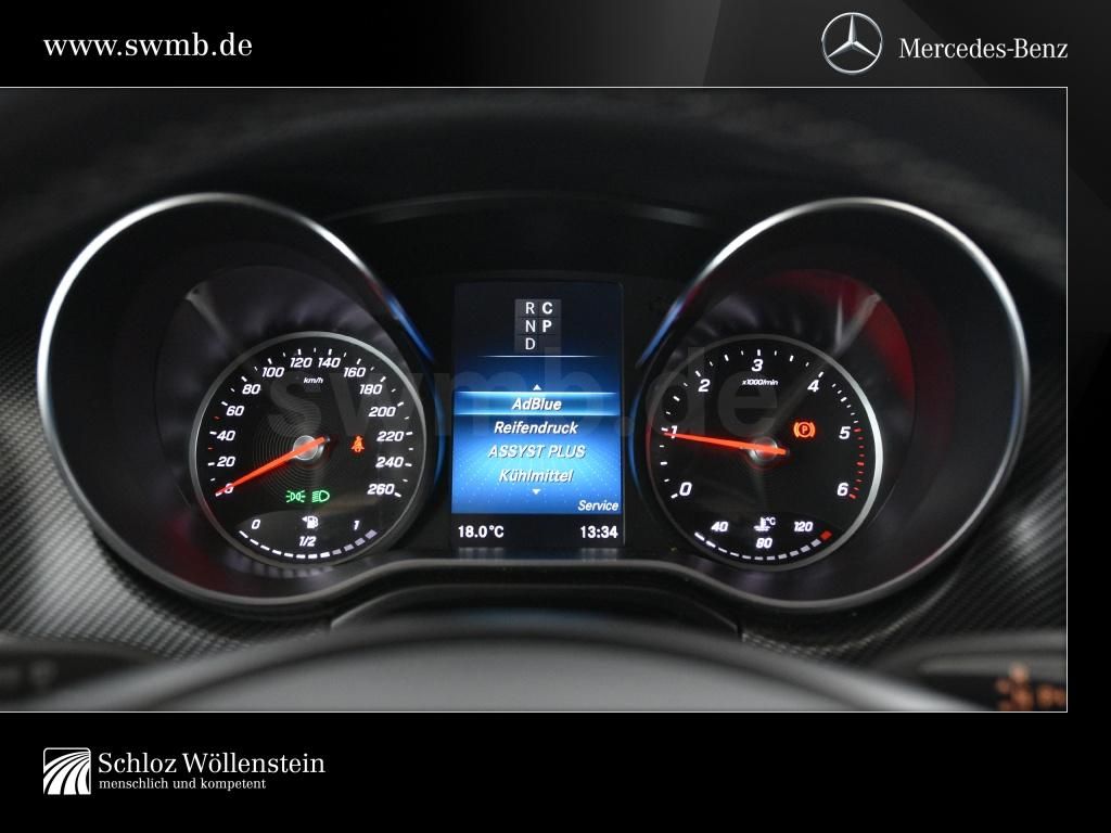 Mercedes-Benz V 300 d AVANTGARDE AMG - Samsaru's Car Outlet