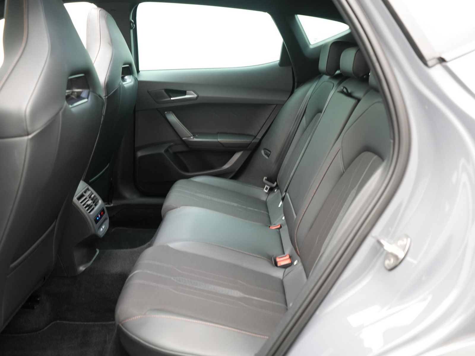 Cupra Formentor VZ VIRT DCC KAM CARPLAY LED SHZ PDC