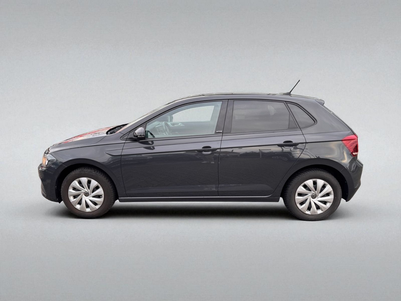 Volkswagen Polo Active DSG - Samsaru's Car Outlet