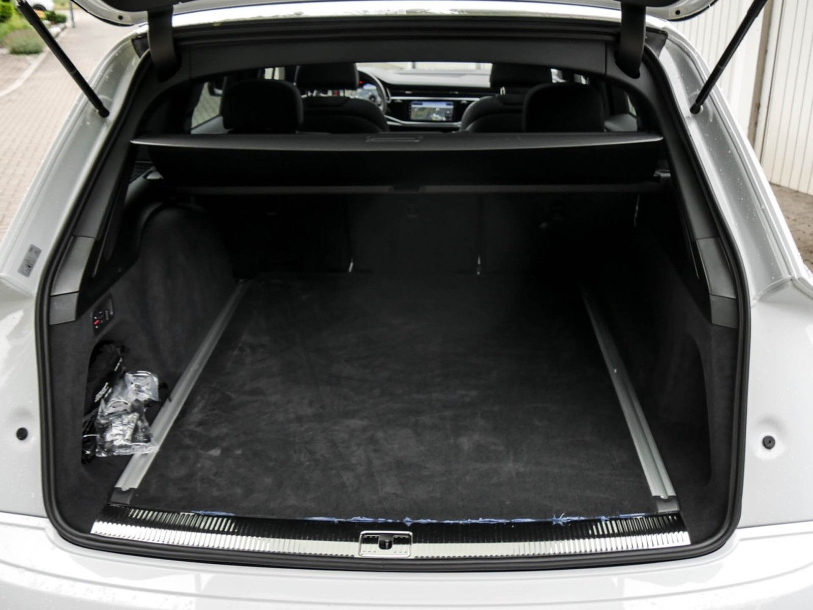 Audi Q7 60 quattro HYBRID S LINE PANO AHK 360CAM LM21