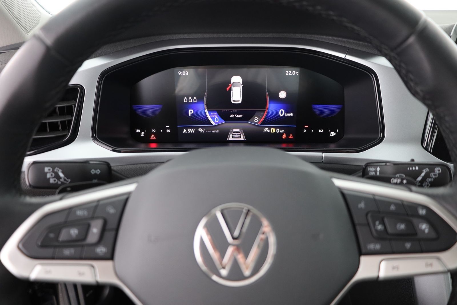 Volkswagen T-Roc 1.5 TSI DSG - Samsaru's Car Outlet