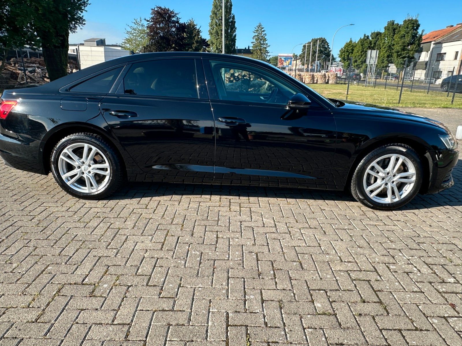Audi A6 Lim. 55 TFSI quattro - Samsaru's Car Outlet