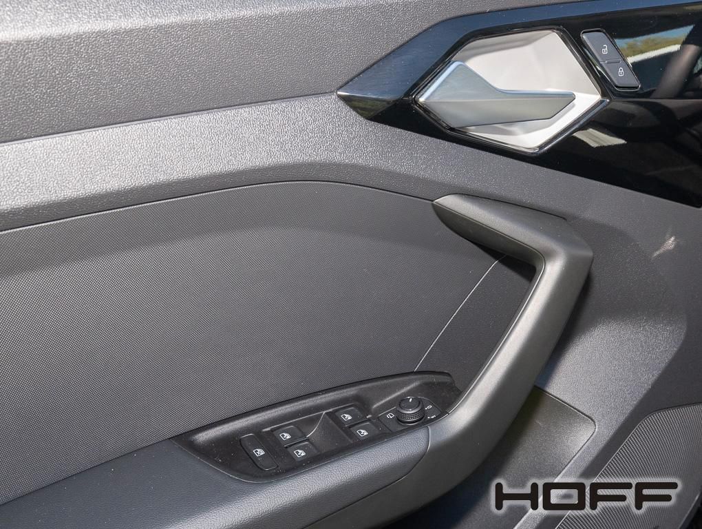 Audi A1 Sportback S line TFSI - Samsaru's Car Outlet