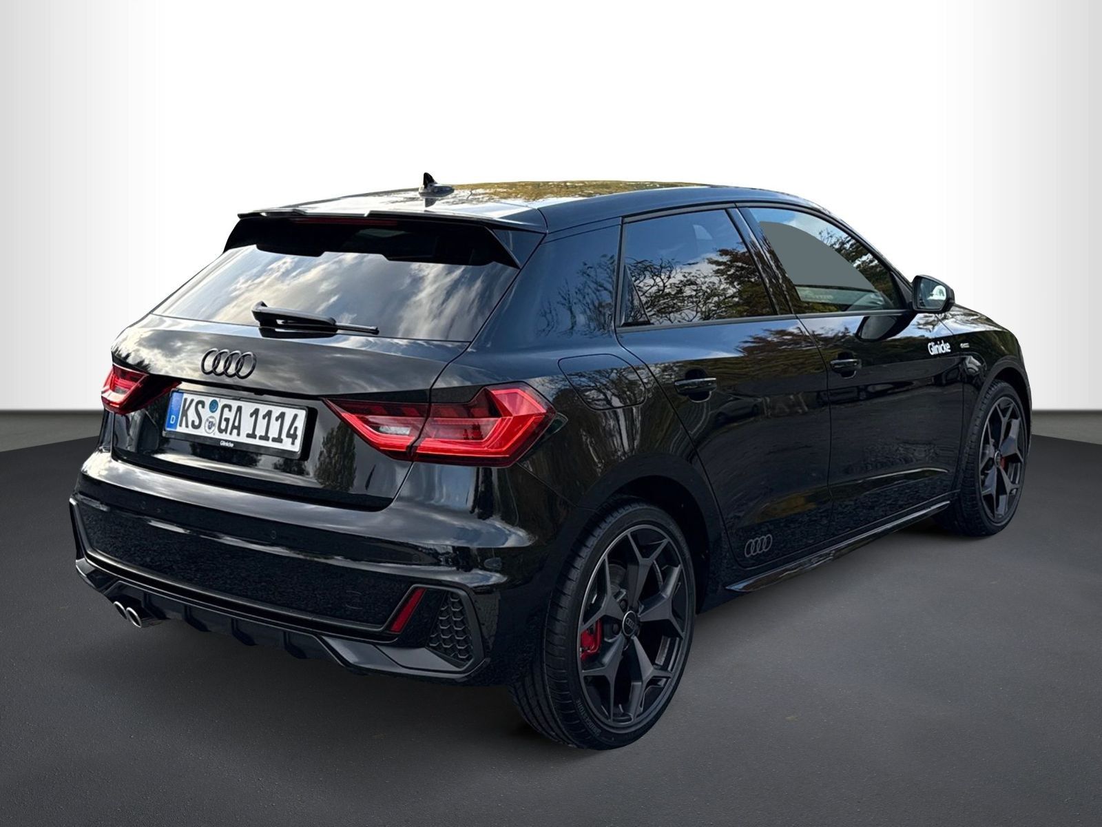 Audi A1 Sportback 40 2.0 TFSI S line DSG, RFK, NAVI