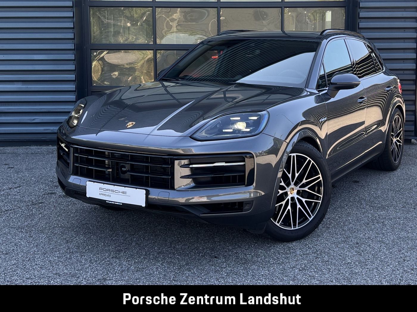 Porsche Cayenne E-Hybrid | Luftfederung | InnoDrive |