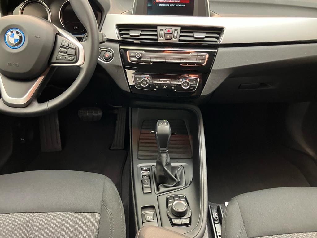 BMW X1 xDrive25e Advantage - Samsaru's Car Outlet