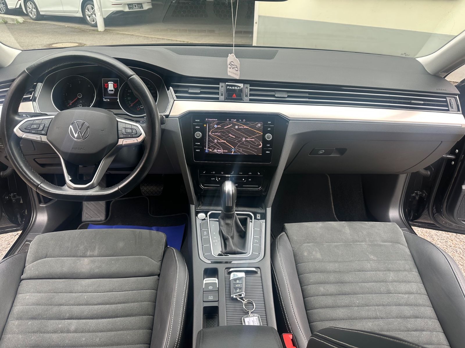 Volkswagen Passat Variant DSG Elegance - Samsaru's Car Outlet