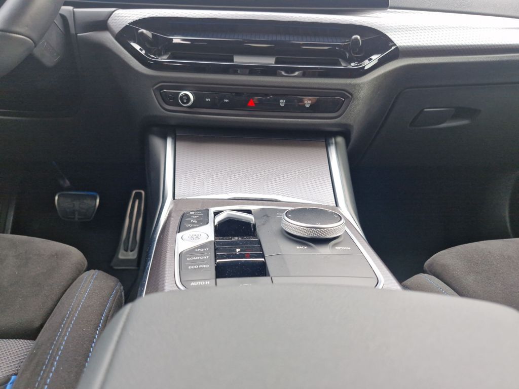 BMW 320i Aut.