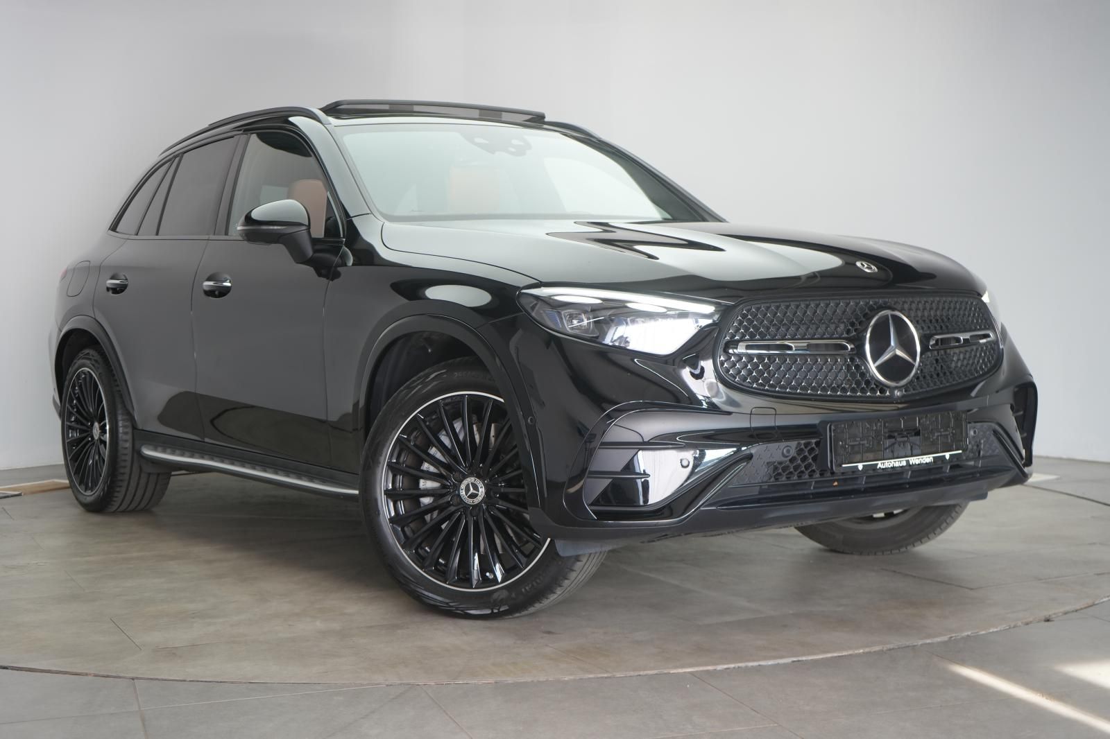 Mercedes-Benz GLC 300 e 4Matic 9G-Tronic AMG Leder/Distronic/H
