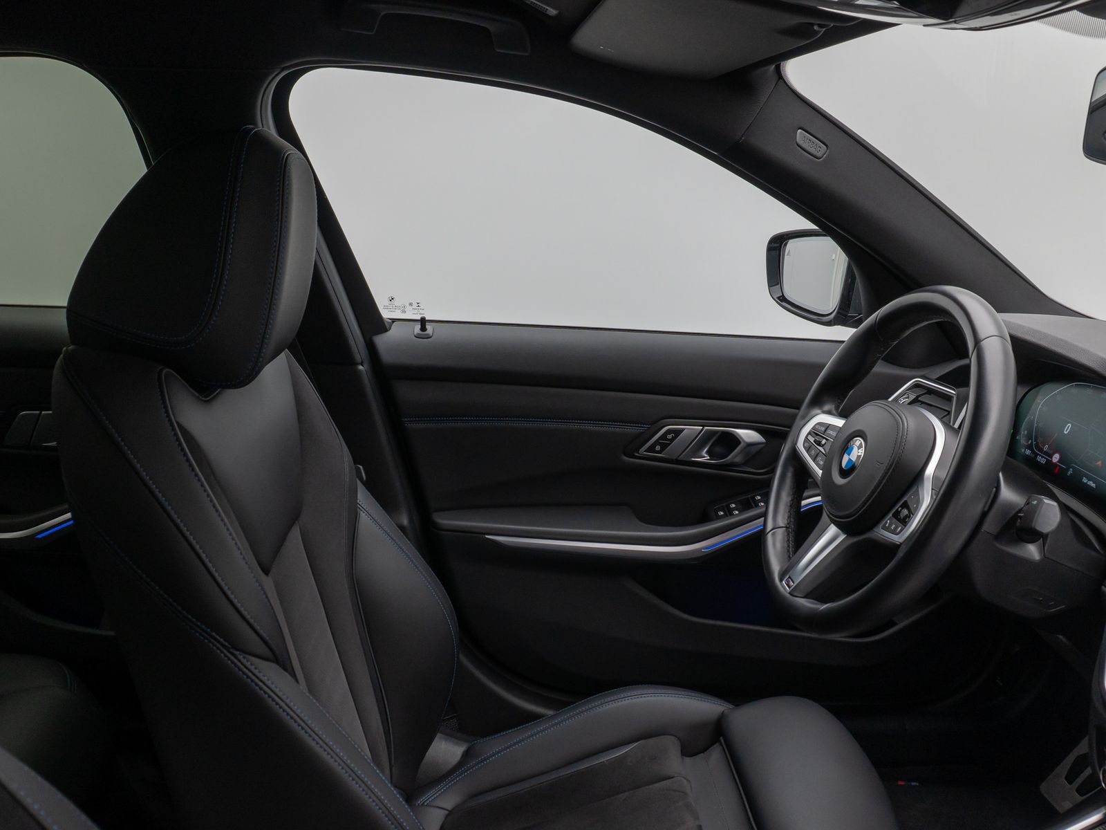 BMW 330i xD M Sport - Samsaru's Car Outlet