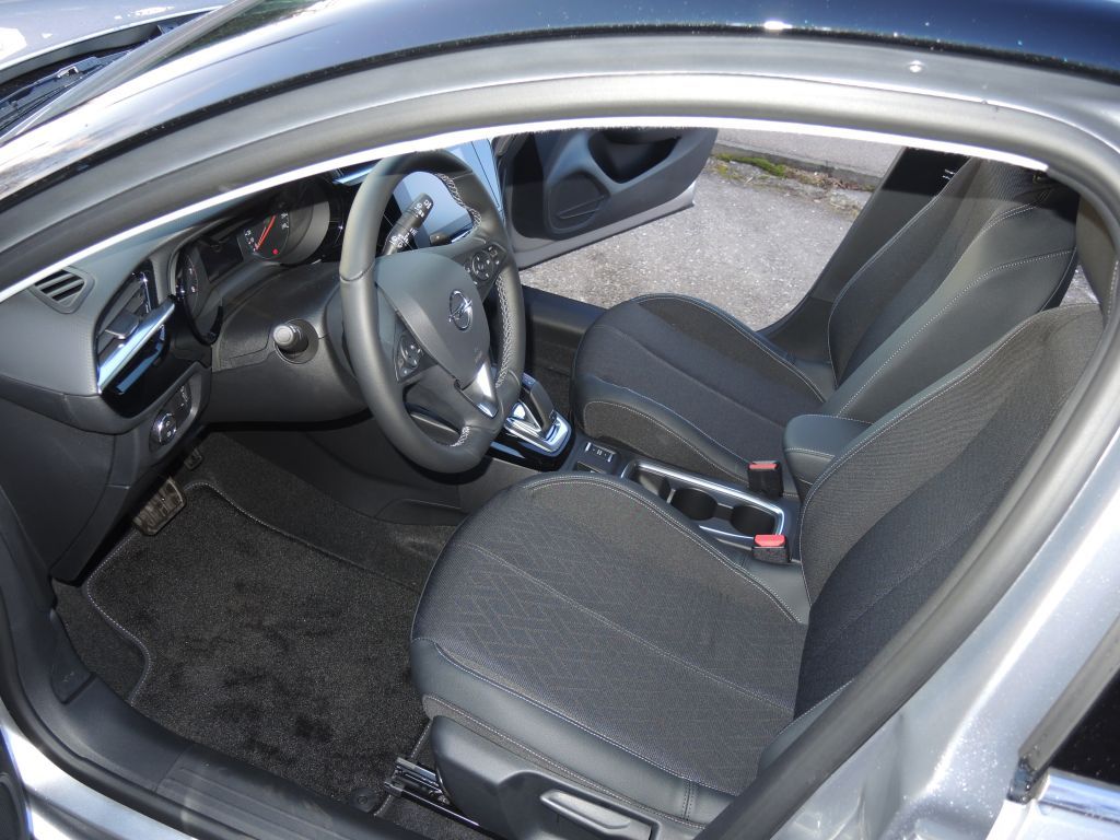 Opel Corsa F 1.2 Direct Turbo AT Elegance - Samsaru's Car Outlet