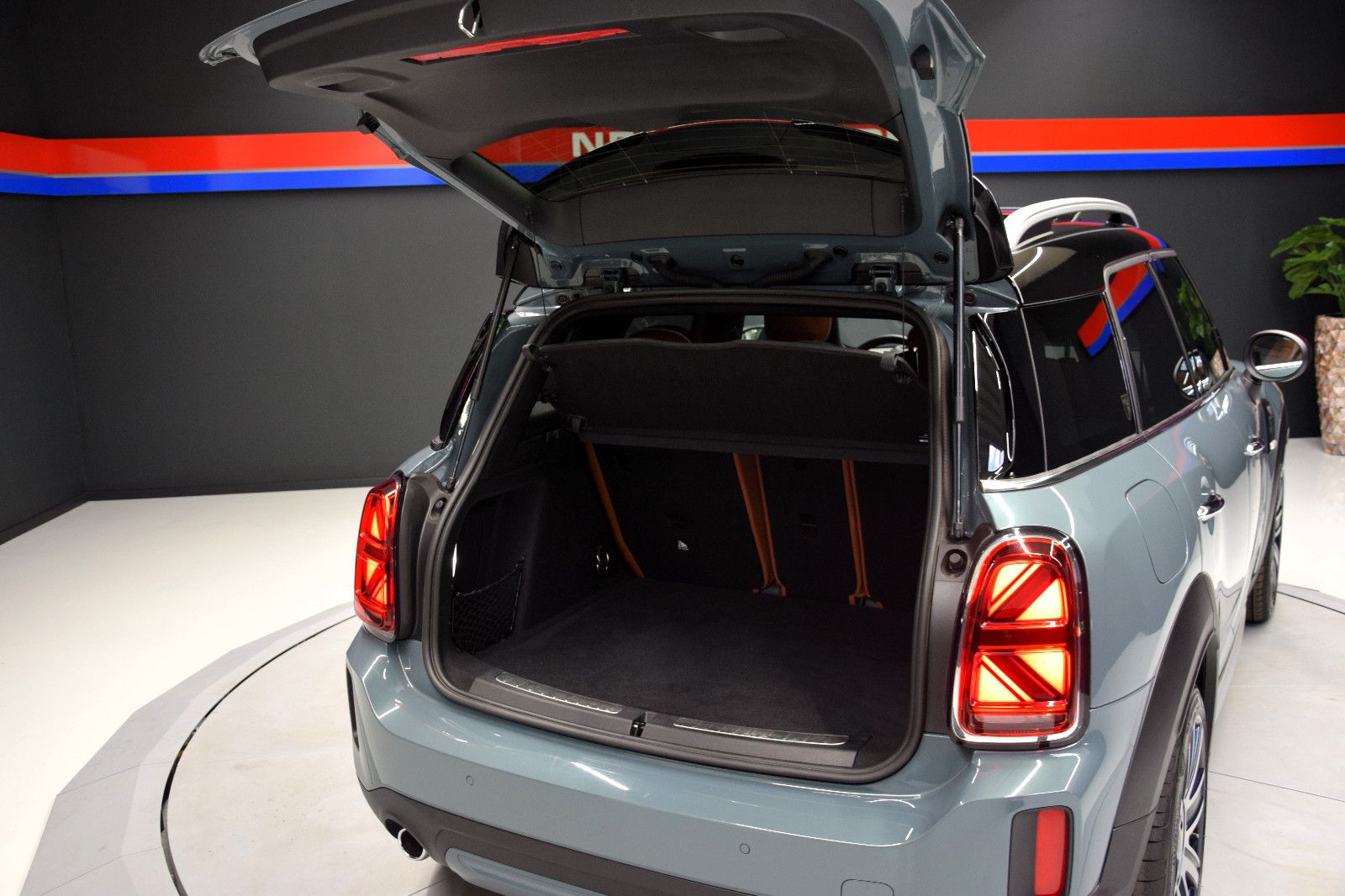 MINI Cooper Countryman Yours - Samsaru's Car Outlet
