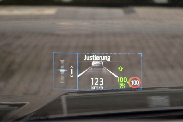 Ford Focus Turn ST-Line X Glasdach Kamera e.Heckklapp