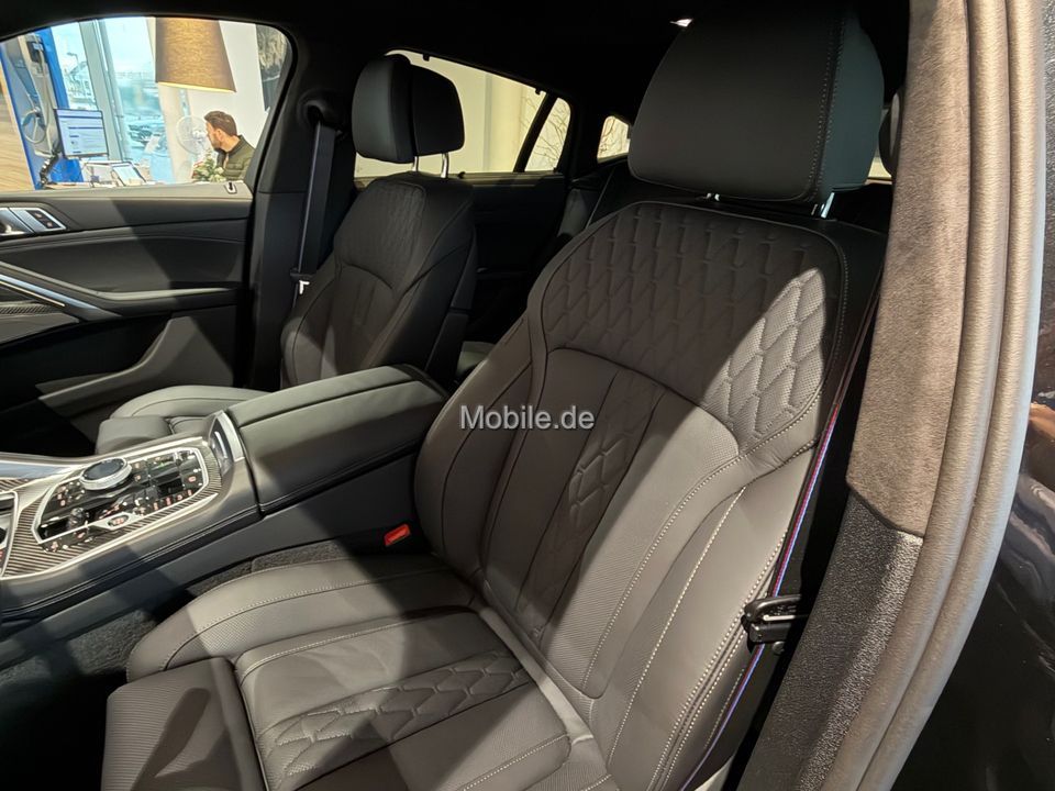 BMW X6 xDrive40d M Sport Navi Tempom.aktiv