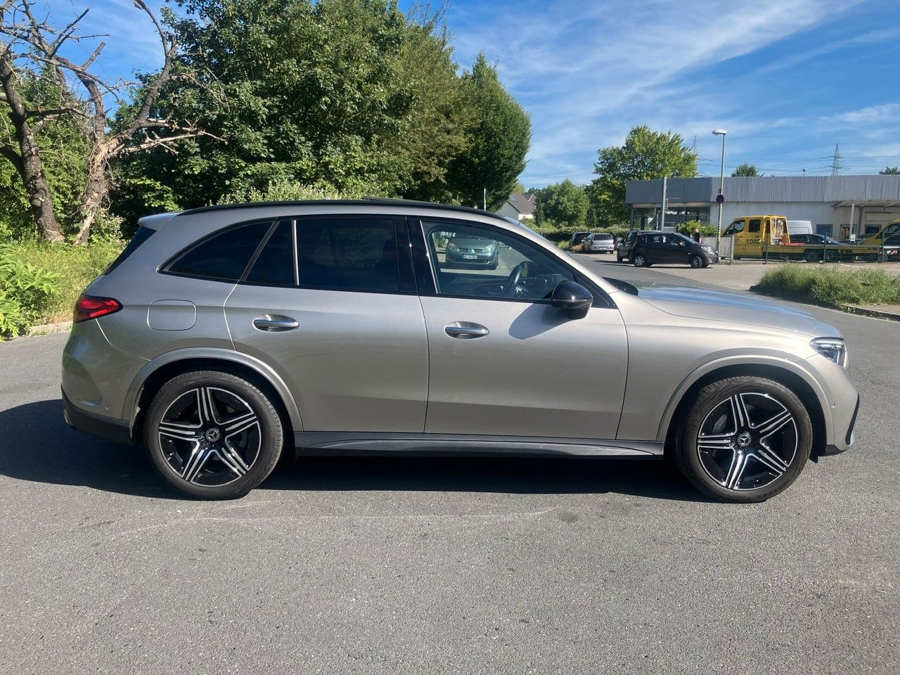 Mercedes-Benz GLC 200 4Matic*AMG*Leder-Nappa*PANO*KAMERA*AHK*