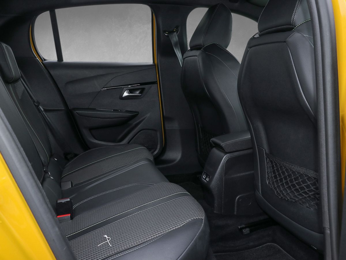 Peugeot 208 e- GT - Samsaru's Car Outlet