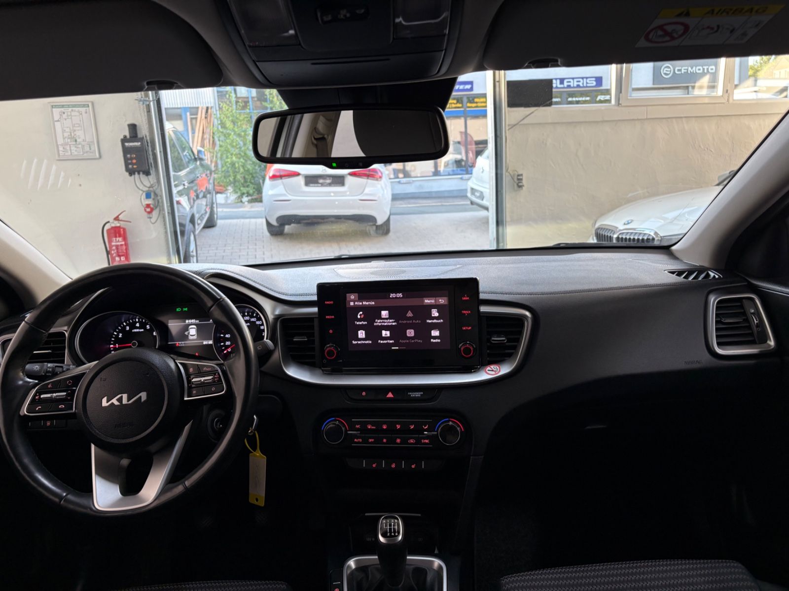 Kia XCeed 1.0 T-GDI Vision - Samsaru's Car Outlet