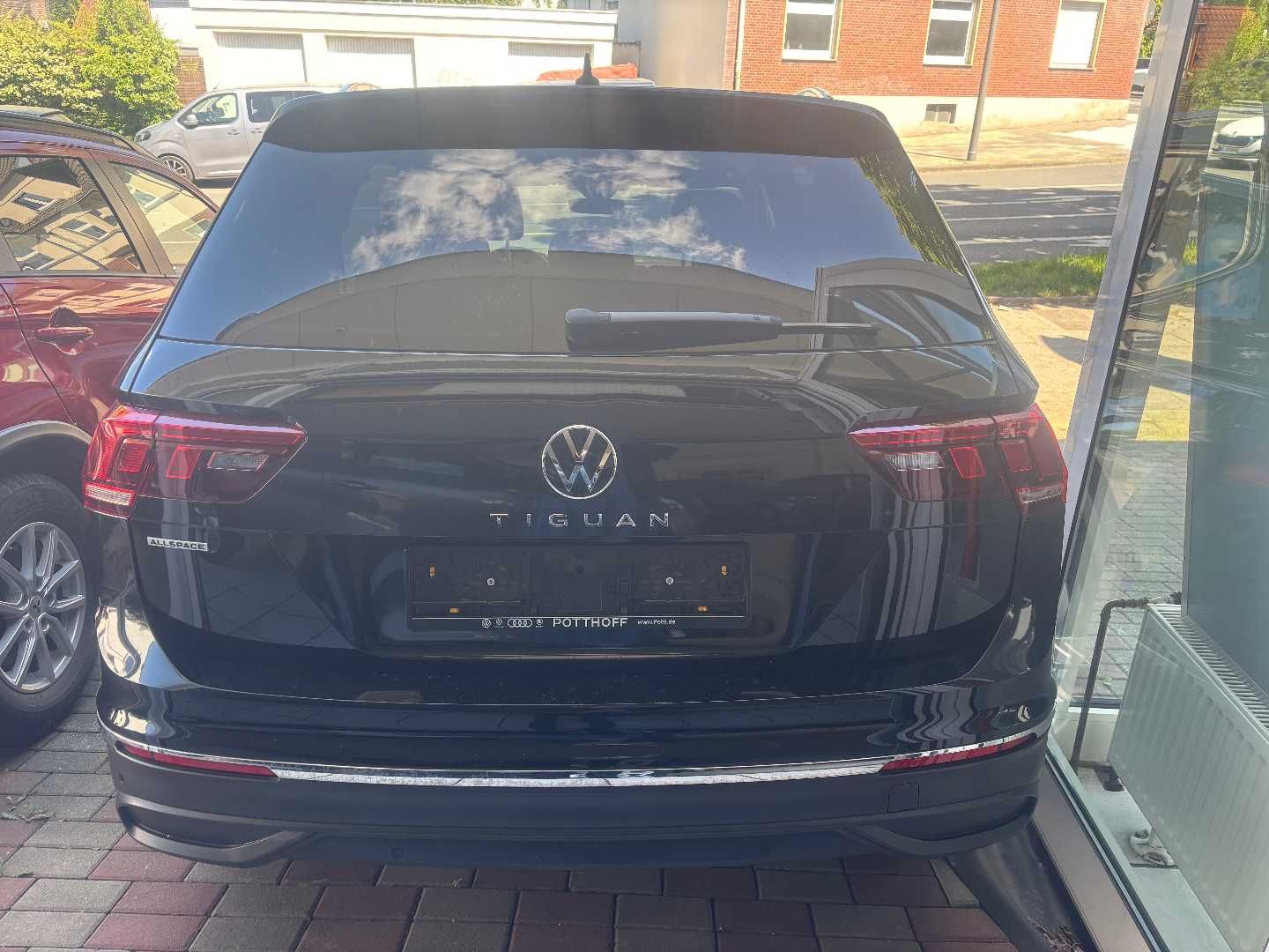 Volkswagen TIGUAN 1.5 TSI Automatik - Samsaru's Car Outlet
