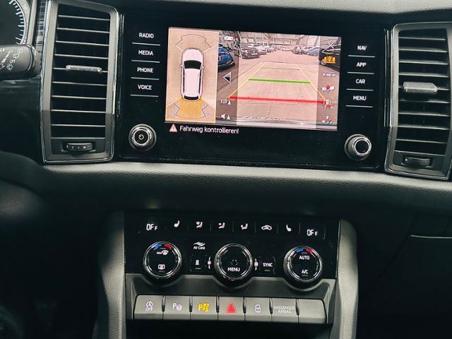 Skoda Kodiaq Style TDI DSG 4x4 AHK NAVI LED ACC RFK