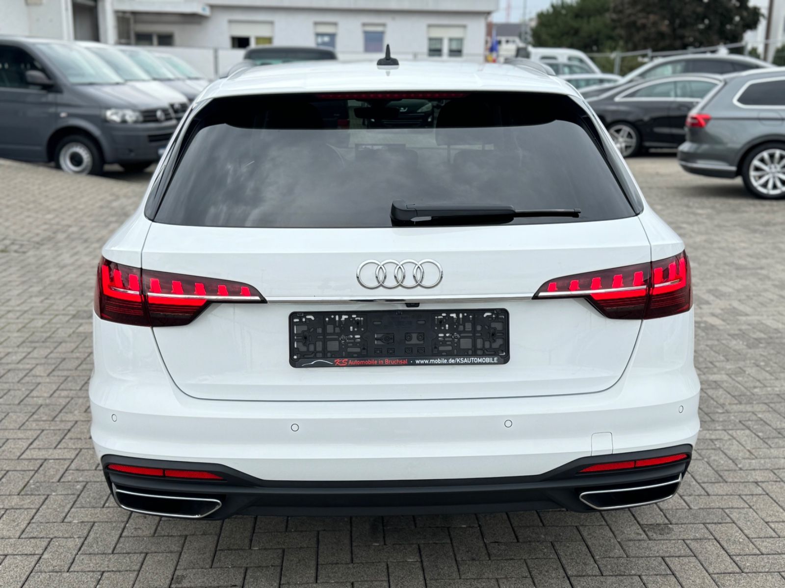 Audi A4 40 TFSI - Samsaru's Car Outlet